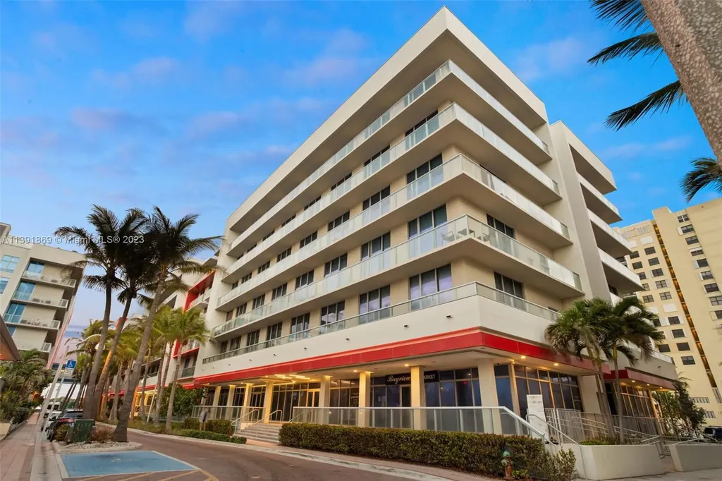 777 N Ocean Drive Hollywood FL 33019