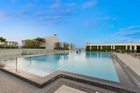 777 N Ocean Drive Hollywood FL 33019