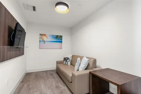 777 N Ocean Drive Hollywood FL 33019