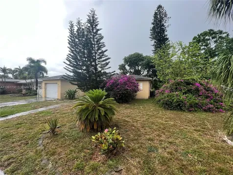 5150 SW 10th Street Margate FL 33068