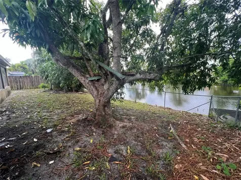5150 SW 10th Street Margate FL 33068