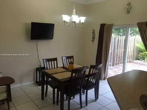 22241 SW 88th Path Cutler Bay FL 33190