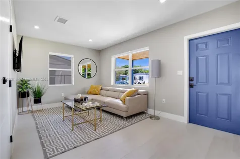 6428 SW 23rd Street Miami FL 33155