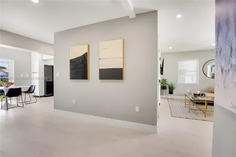 6428 SW 23rd Street Miami FL 33155