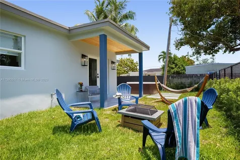 6428 SW 23rd Street Miami FL 33155