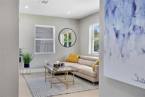 6428 SW 23rd Street Miami FL 33155