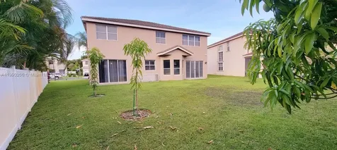 2022 SW 152nd Terrace Miramar FL 33027