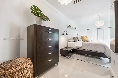 6273 Miller Drive South Miami FL 33155