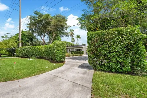 6273 Miller Drive South Miami FL 33155