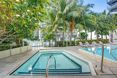 88 SW 7th Street Miami FL 33130