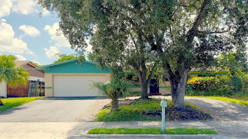 11412 SW 113th Place Miami FL 33176