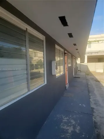 2865 NW 22nd Avenue Miami FL 33142