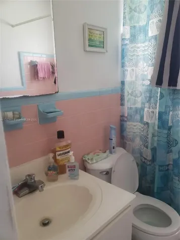 2865 NW 22nd Avenue Miami FL 33142
