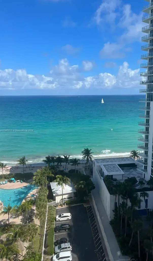 3901 S S Ocean Drive Hollywood FL 33019
