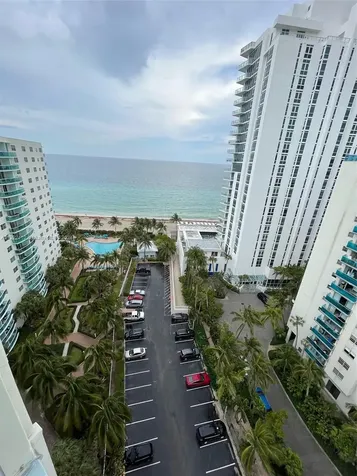 3901 S S Ocean Drive Hollywood FL 33019