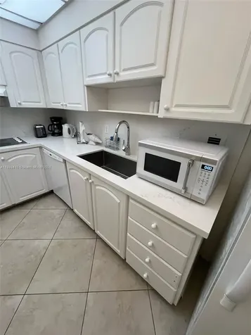 3901 S S Ocean Drive Hollywood FL 33019
