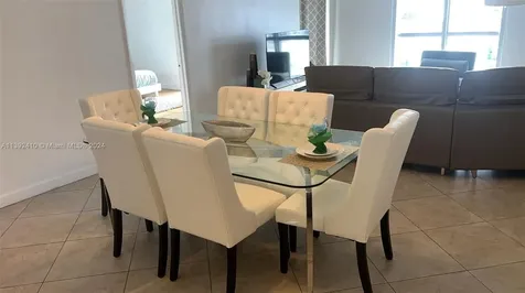 3901 S S Ocean Drive Hollywood FL 33019