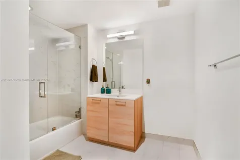 16385 Biscayne Boulevard North Miami Beach FL 33160