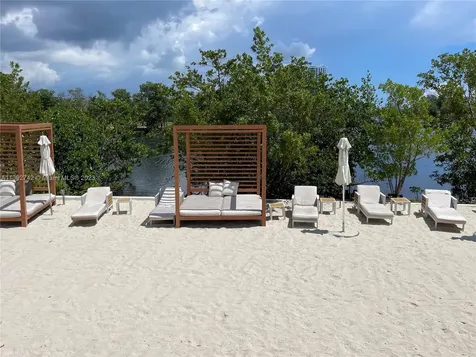 16385 Biscayne Boulevard North Miami Beach FL 33160