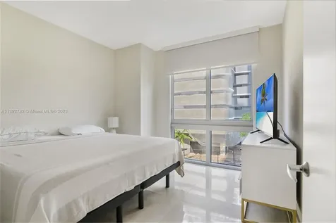 16385 Biscayne Boulevard North Miami Beach FL 33160