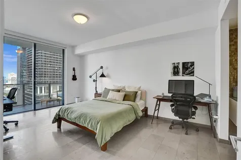 88 SW 7th Street Miami FL 33130