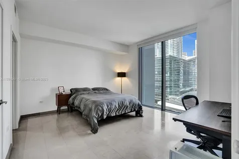 88 SW 7th Street Miami FL 33130