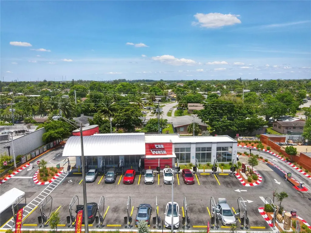 1955 S State Road 7 Fort Lauderdale FL 33317