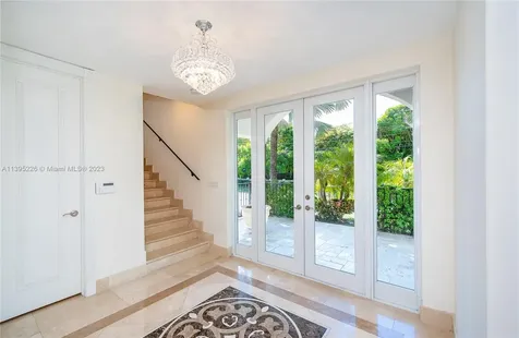 541 S Mashta Drive Key Biscayne FL 33149