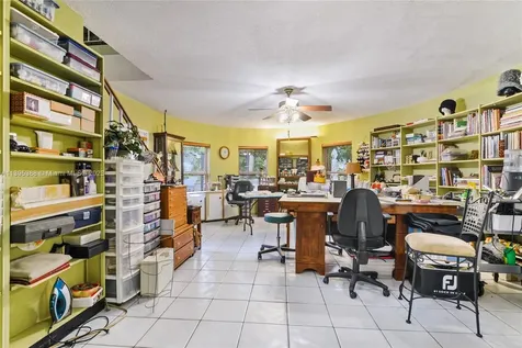 2500 NE 199th Street Miami FL 33180