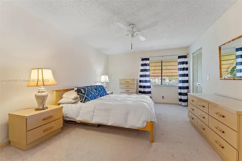 307 Pine Ridge Circle Green Acres FL 33463