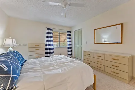 307 Pine Ridge Circle Green Acres FL 33463