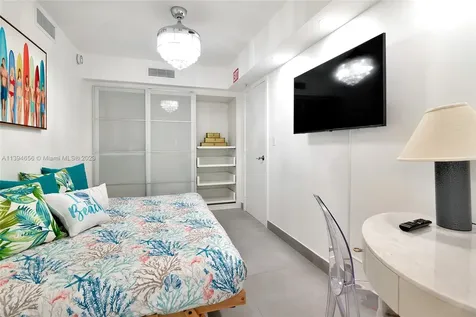 4001 S Ocean Drive Hollywood FL 33019