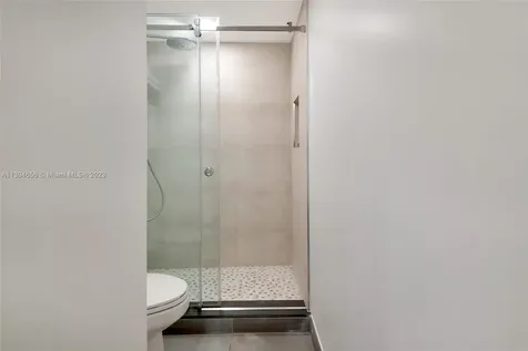4001 S Ocean Drive Hollywood FL 33019