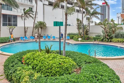 4001 S Ocean Drive Hollywood FL 33019