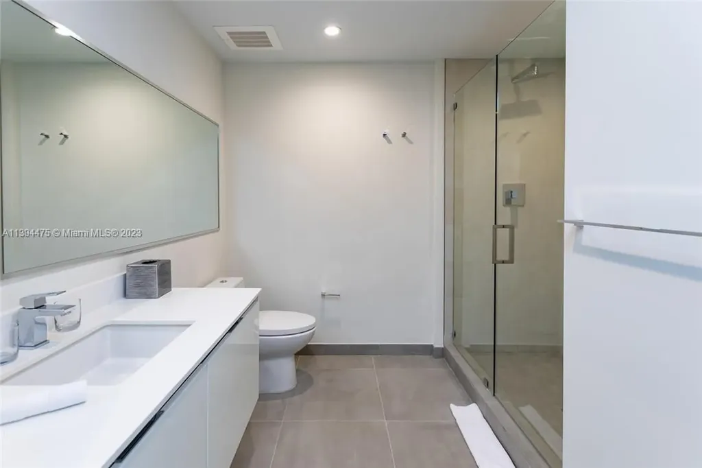 777 N Ocean Drive Hollywood FL 33019