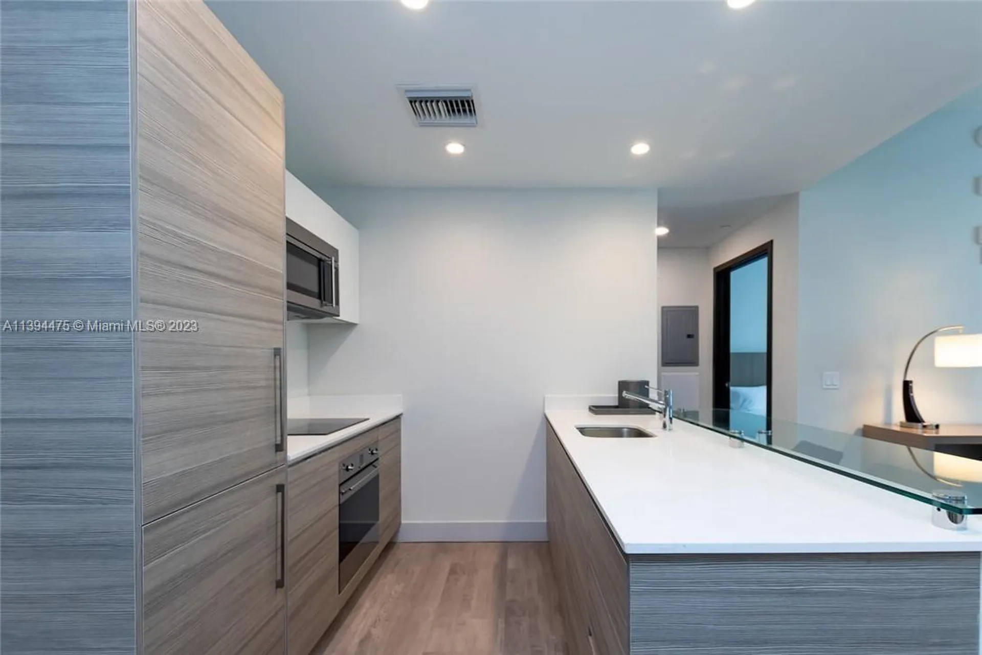 777 N Ocean Drive Hollywood FL 33019