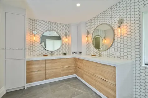 1089 Deerwood Lane Weston FL 33326