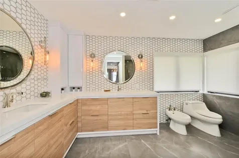 1089 Deerwood Lane Weston FL 33326