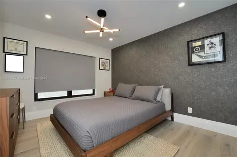 1089 Deerwood Lane Weston FL 33326