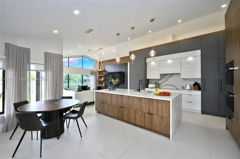 1089 Deerwood Lane Weston FL 33326