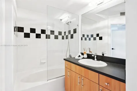 1330 West Avenue Miami Beach FL 33139