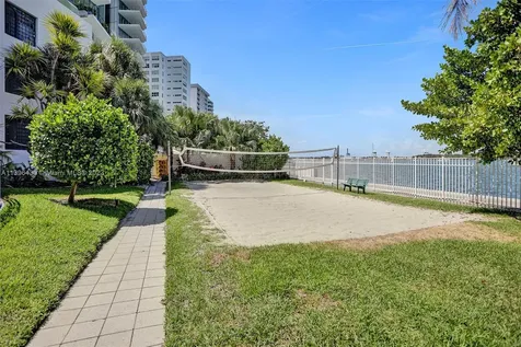 1330 West Avenue Miami Beach FL 33139