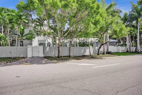 12141 Walsh Boulevard Miami FL 33184