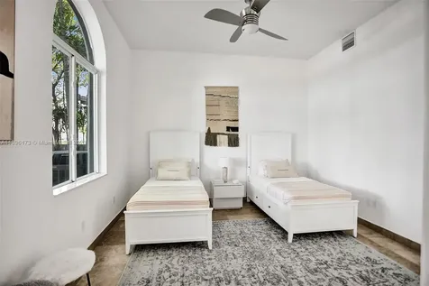 12141 Walsh Boulevard Miami FL 33184