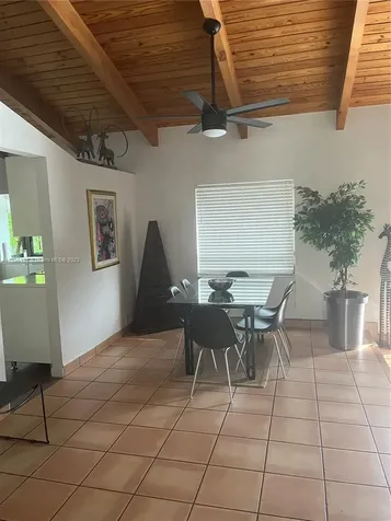 9451 E Calusa Club Drive Miami FL 33186