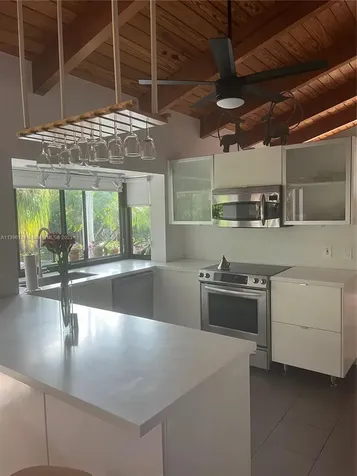 9451 E Calusa Club Drive Miami FL 33186