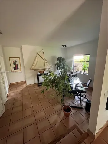 9451 E Calusa Club Drive Miami FL 33186