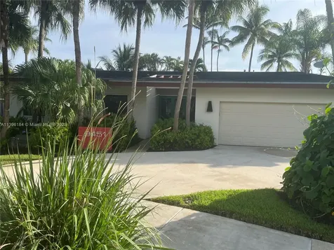 9451 E Calusa Club Drive Miami FL 33186