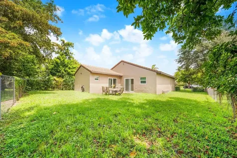 8410 NW 35th Street Coral Springs FL 33065