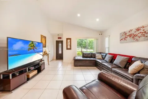 8410 NW 35th Street Coral Springs FL 33065